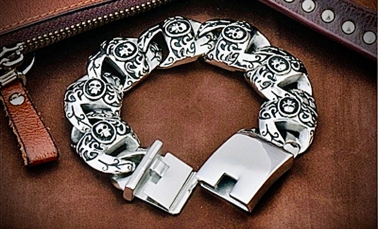 Big Link Skull Bracelet